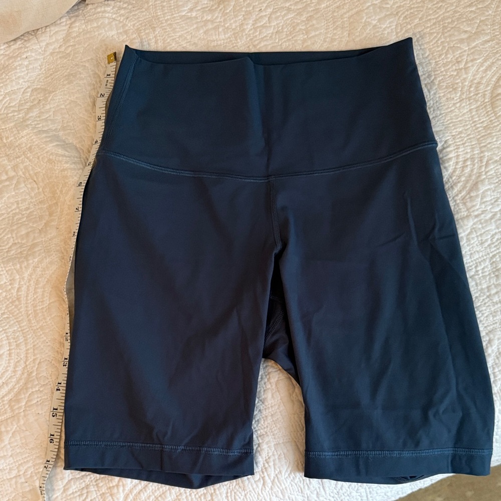 Everlane Perform Bike Short